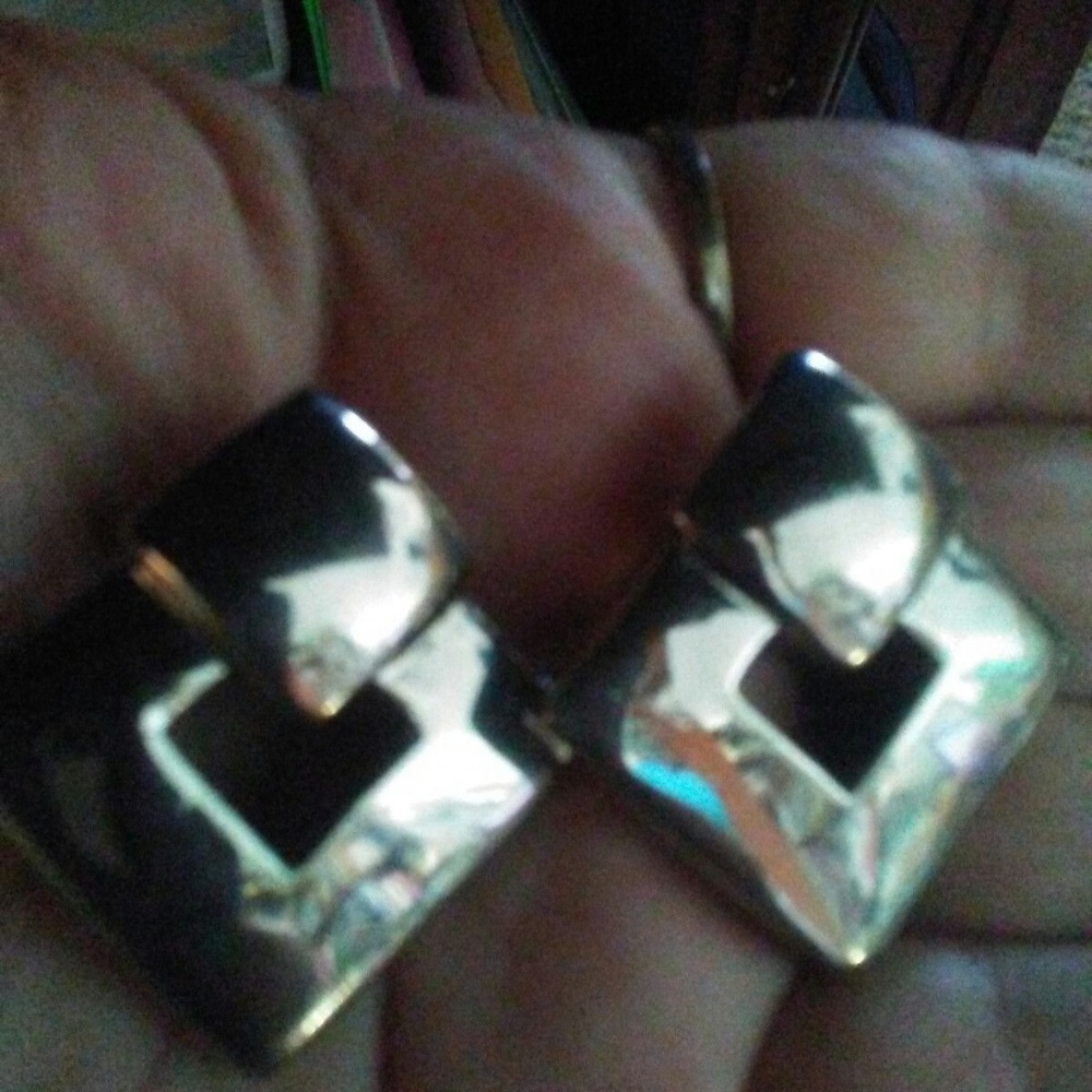 Quality Silver Tone Earrings Door Knocker Style